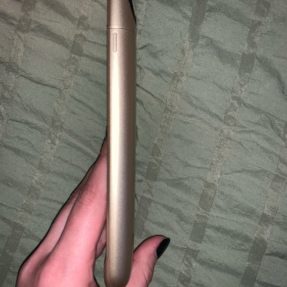 Morphie Charging Phone Case - Picture 5 of 5